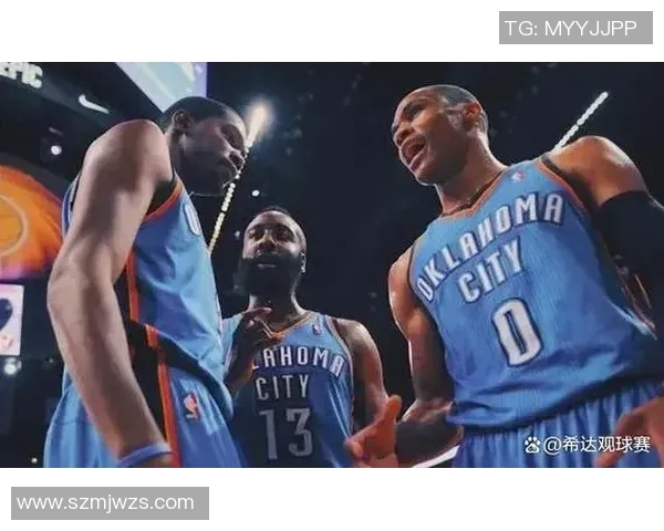 足球场上的传奇之路:9号球衣背后的故事与荣耀 足球场上的传奇之路:9号球衣背后的故事与荣耀